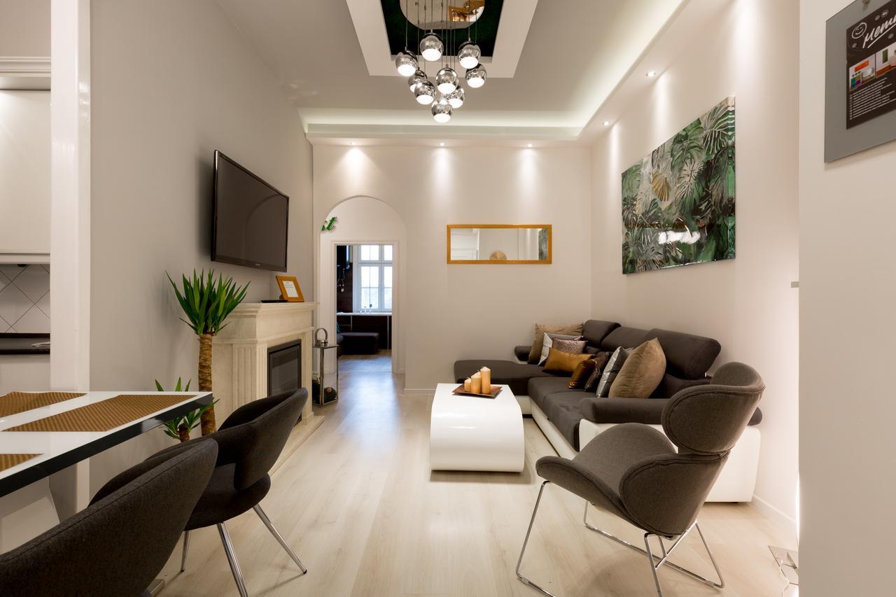Luxury Dream Home In The Absolute Center Budapest Bagian luar foto