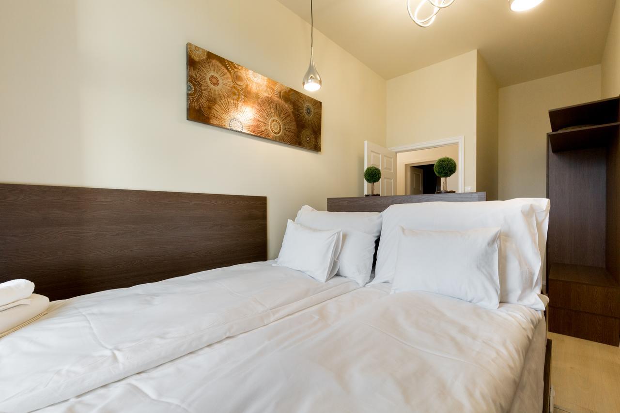 Luxury Dream Home In The Absolute Center Budapest Bagian luar foto