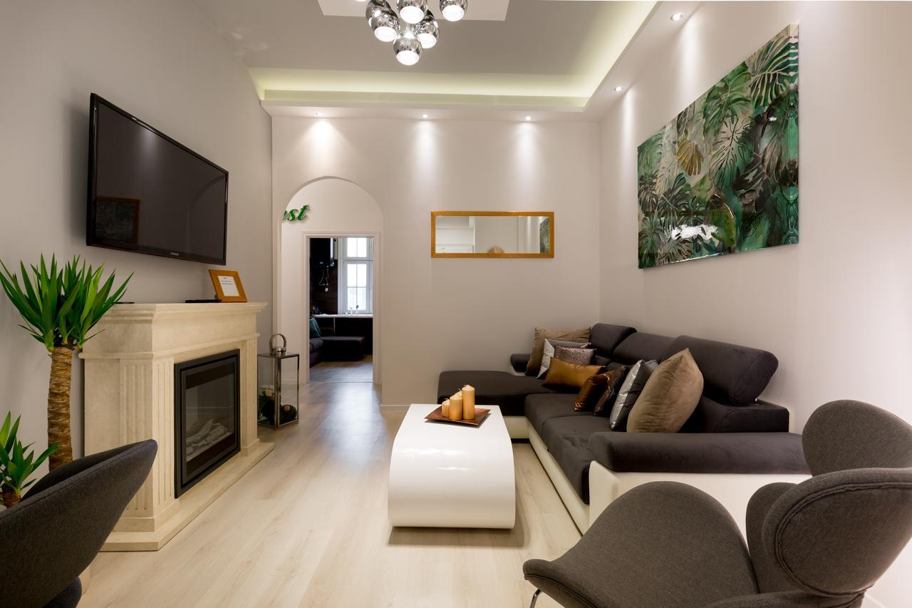 Luxury Dream Home In The Absolute Center Budapest Bagian luar foto